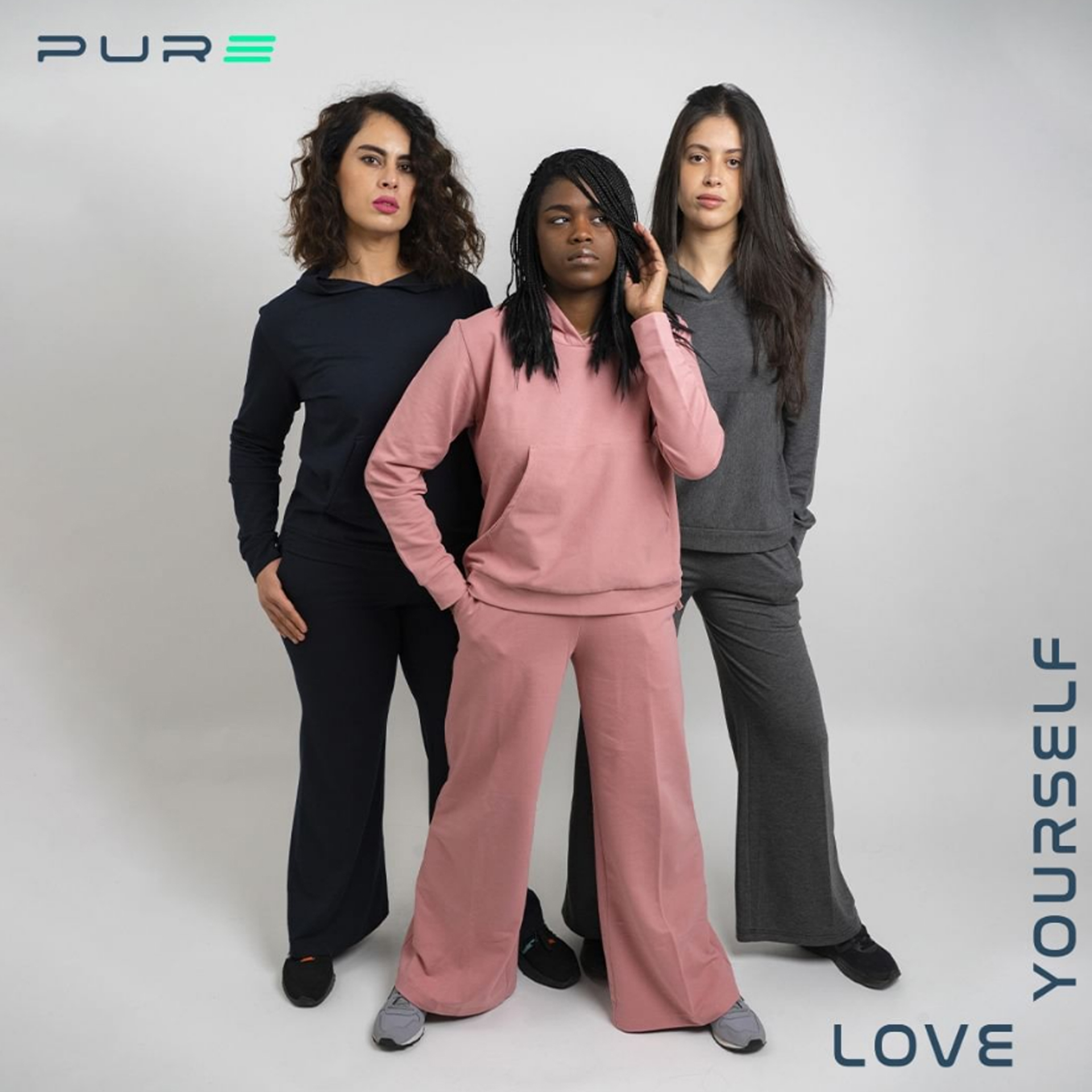 Fashion Editorial: Pure Winter